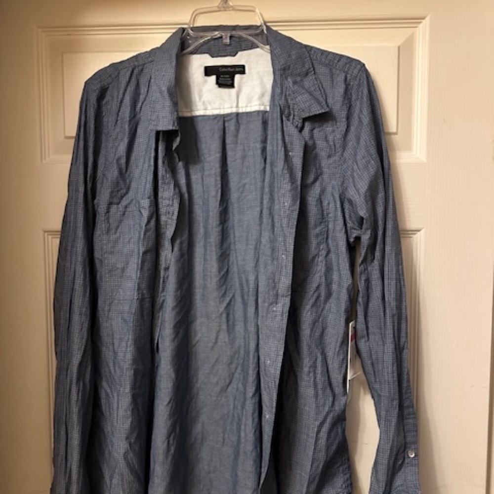 Calvin Klein Button Up Long Sleeved Shirt, Size XL, Tags still Attached!!!